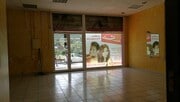 Interior local