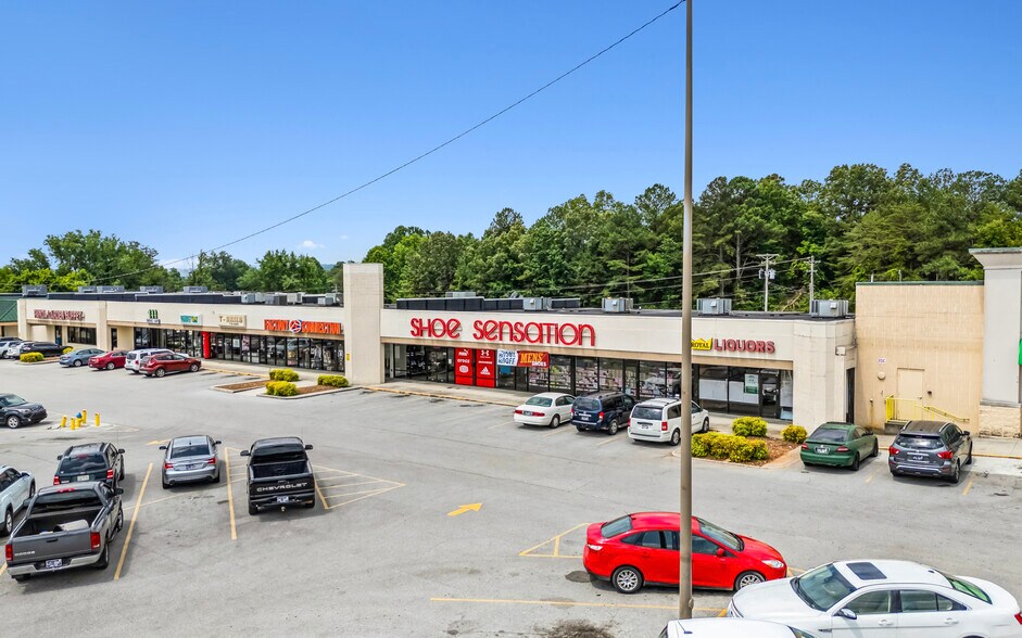 207-231 Mose Dr, Sparta, TN à louer - Photo du bâtiment - Image 3 de 4