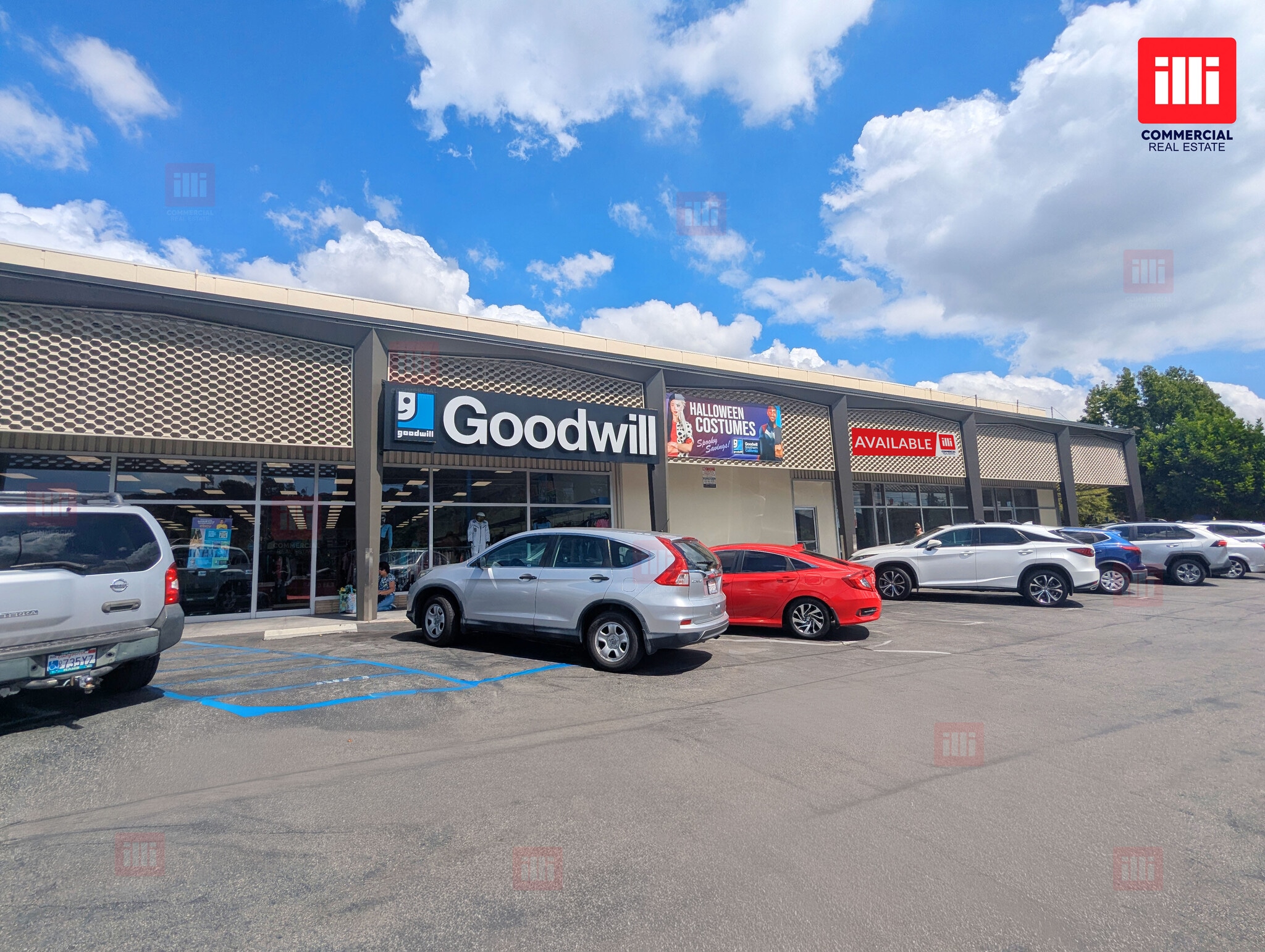 6535-6585 Foothill Blvd, Tujunga, CA for lease Interior Photo- Image 1 of 2