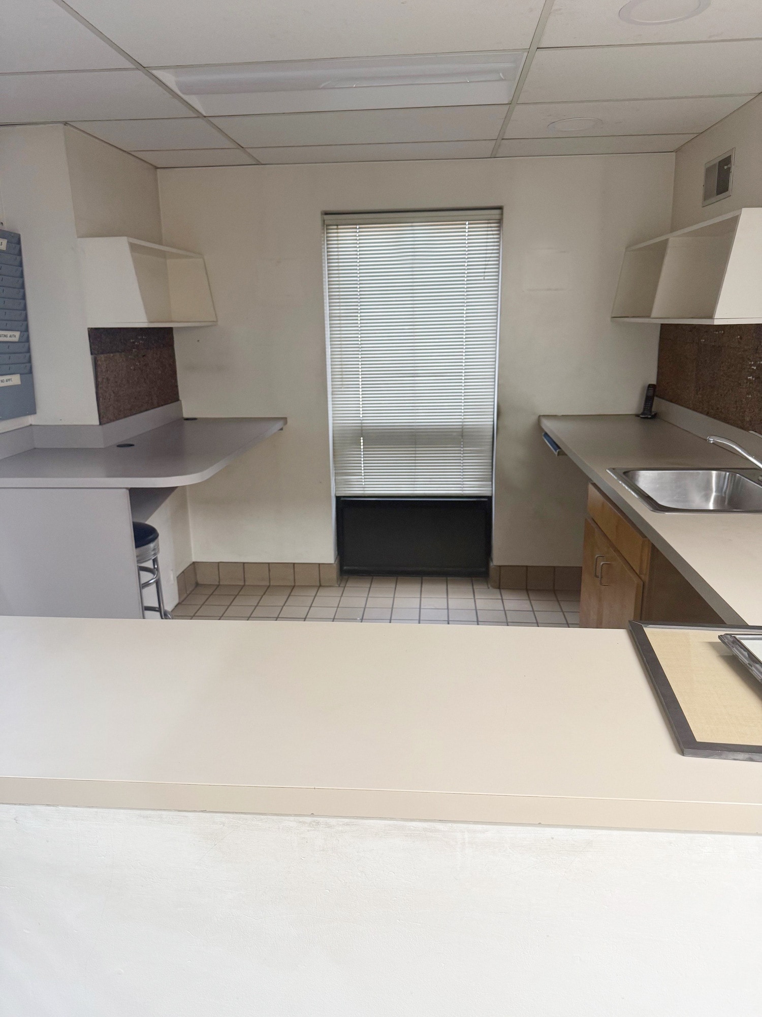 100 Lafayette Ave, Laurel, MD for lease Interior Photo- Image 1 of 4