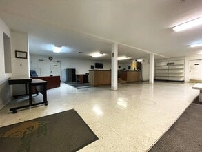 1585 Seaboard St, Fort Myers, FL à vendre Photo intérieure- Image 1 de 6