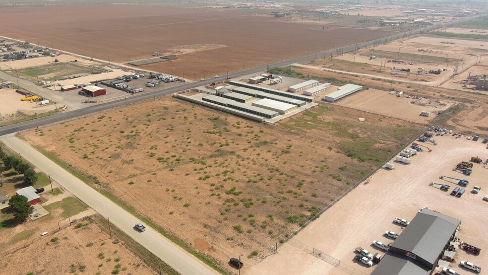 3 AC FM 307, Midland, TX à vendre - Photo du bâtiment - Image 2 de 9