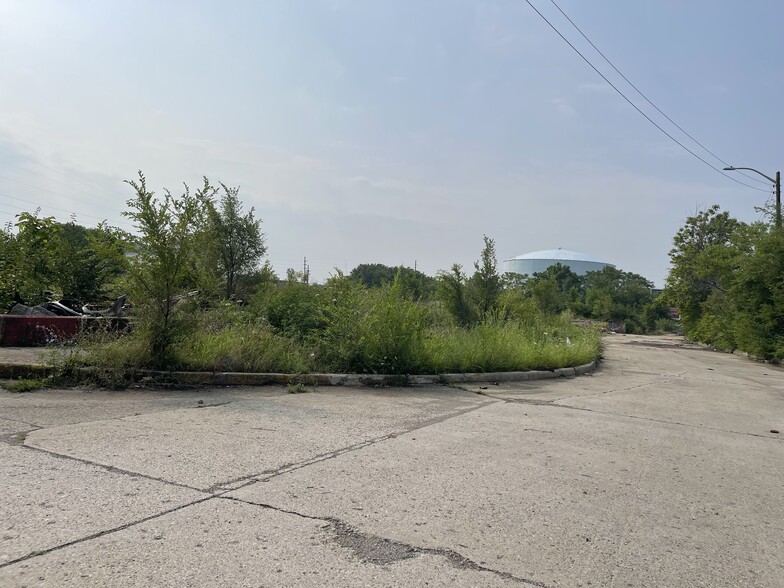 1915-1919 Madison Ave, Indianapolis, IN for lease - Building Photo - Image 2 of 5