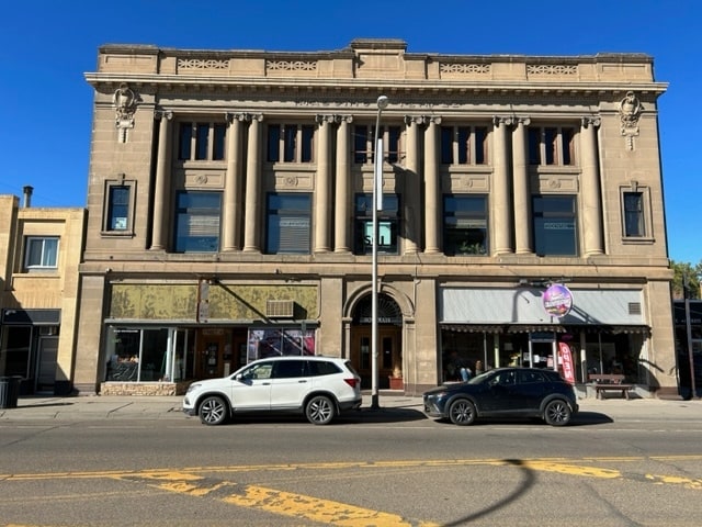 909 Main St, Miles City, MT à vendre Photo principale- Image 1 de 18