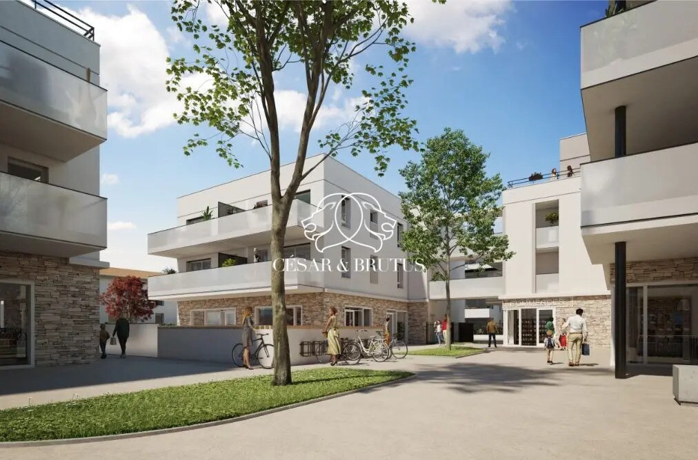 Retail in Pusignan for lease Building Photo- Image 1 of 3