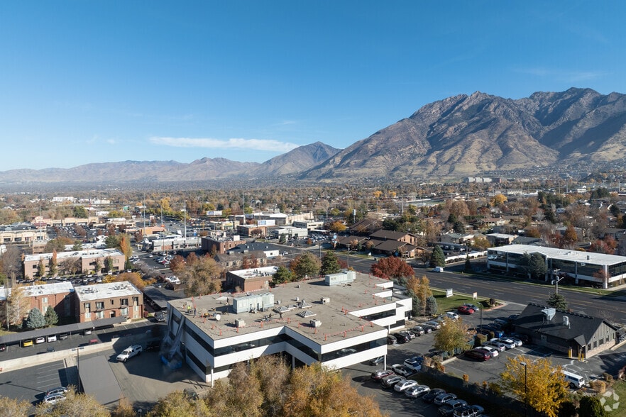7138 S Highland Dr, Salt Lake City, UT for lease - Aerial - Image 2 of 12