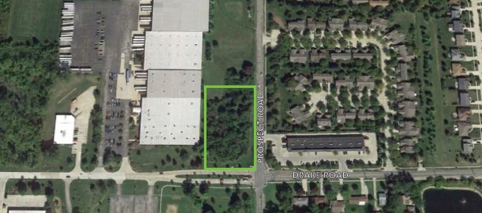1 Drake Rd, Strongsville, OH à vendre - Aérien - Image 2 de 2