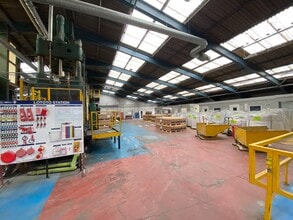 Yardley Rd, Liverpool for lease Interior Photo- Image 2 of 6