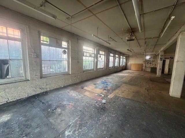 60A Windus Rd, London for lease - Building Photo - Image 2 of 9