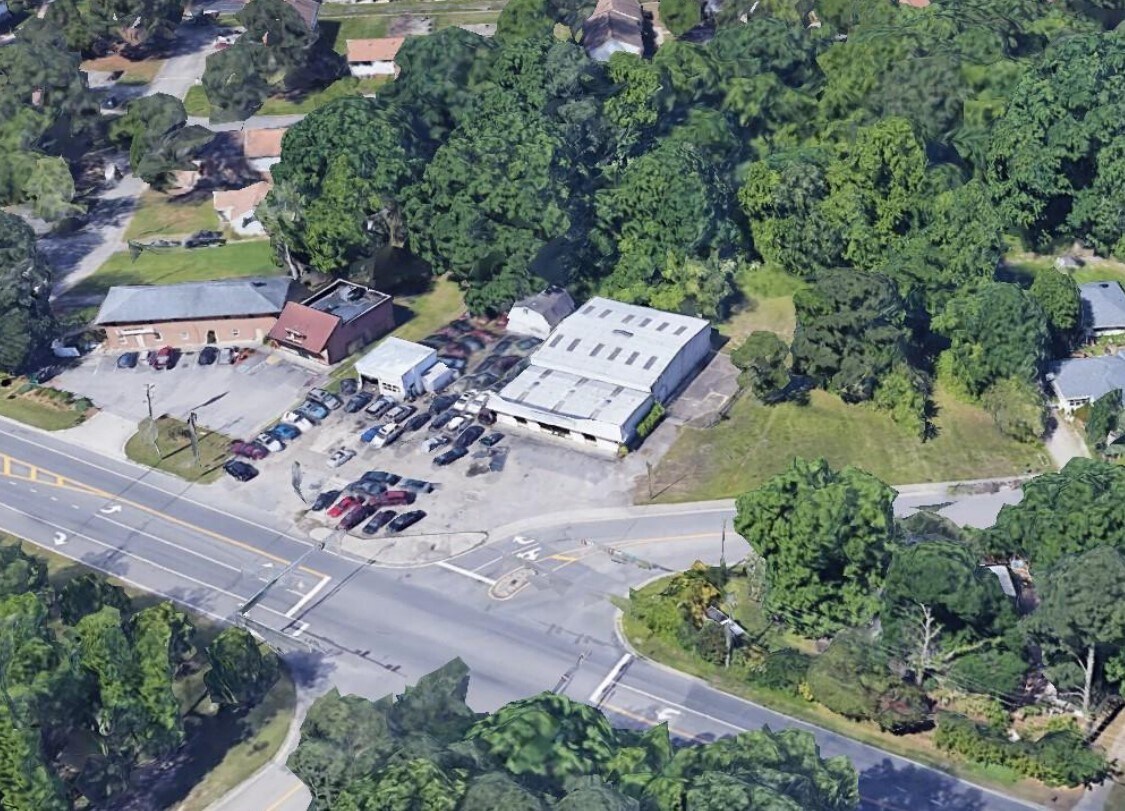 17305 Warwick Blvd, Newport News, VA à vendre Photo principale- Image 1 de 1