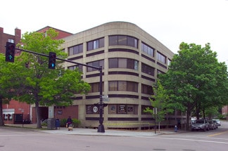 Plus de détails pour 1842 Beacon St, Brookline, MA - Médical à louer