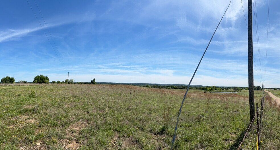 TBD County Road 2376, Walnut Springs, TX à vendre - Photo du bâtiment - Image 2 de 9