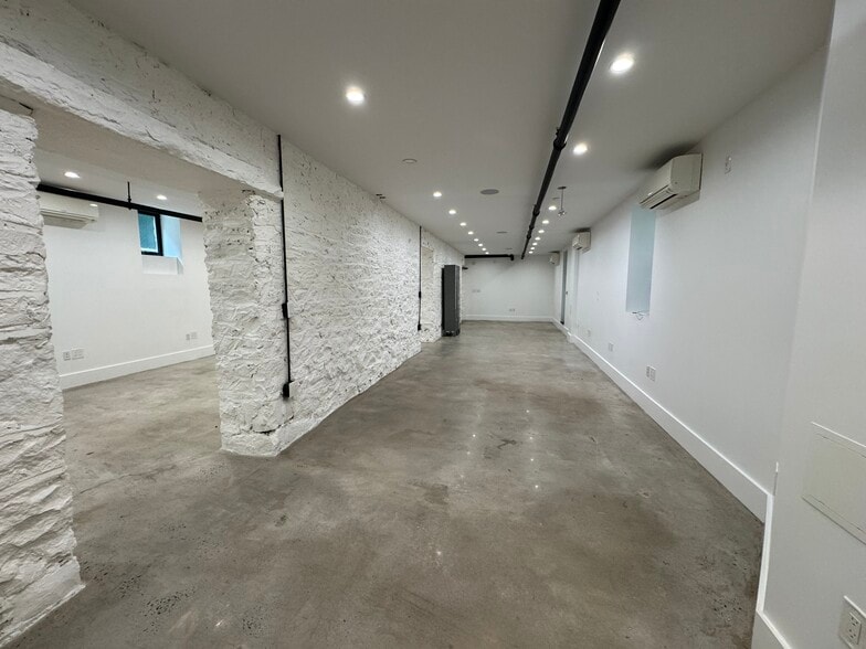 1383 Dean St, Brooklyn, NY for lease - Building Photo - Image 3 of 8