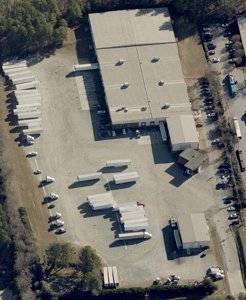 10028 Metromont Industrial Blvd, Charlotte, NC à louer - Aérien - Image 3 de 5