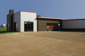 1730 N Jardot Rd, Stillwater, OK for lease Building Photo- Image 1 of 11