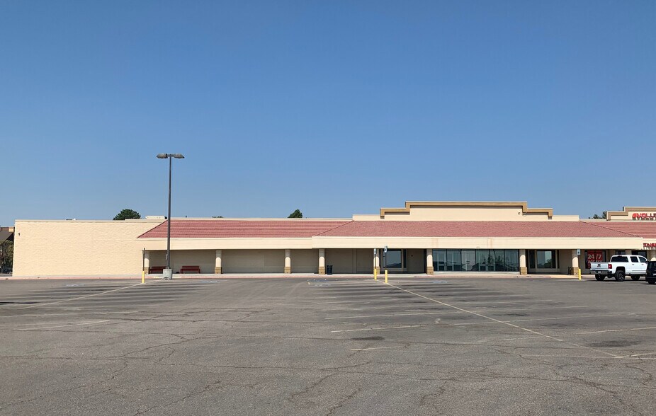 411-495 W 1425 N, Layton, UT à louer - Photo du bâtiment - Image 2 de 4