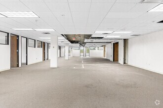 200 White Plains Rd, Tarrytown, NY for lease Interior Photo- Image 2 of 5