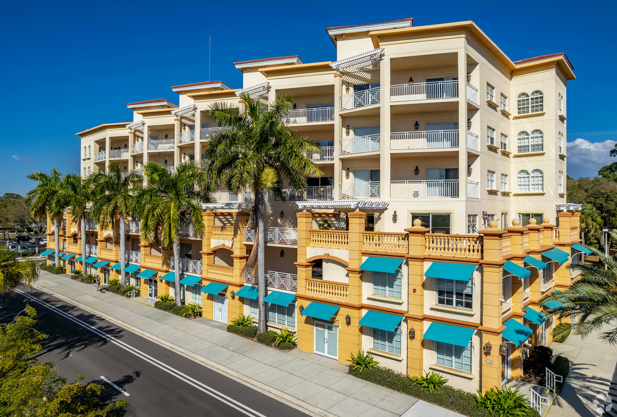 Office in Sarasota, FL for sale Building Photo- Image 1 of 1