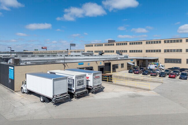 More details for Sungate Industrial Park, Chicago, IL - Industrial for Lease
