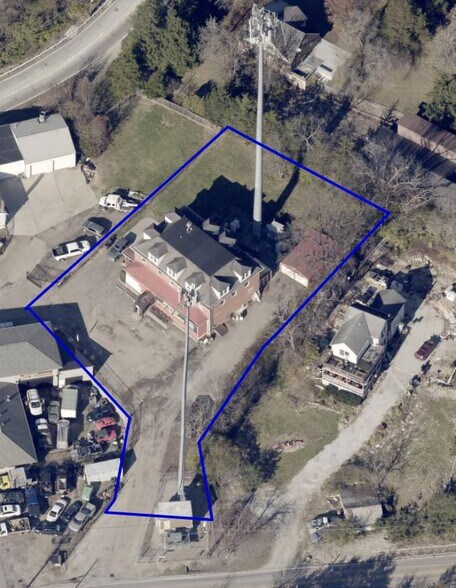 7208 Harrison Ave, Cincinnati, OH à vendre - Photo principale - Image 1 de 16