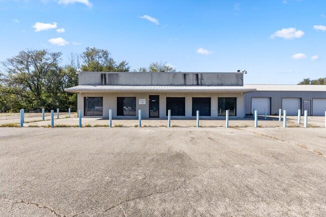 Plus de détails pour 347 N Ash St, Nowata, OK - Commerce de détail à vendre