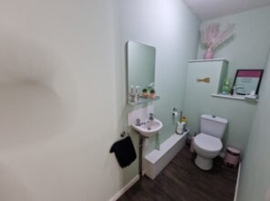 121 High St, Galashiels for sale Interior Photo- Image 1 of 6