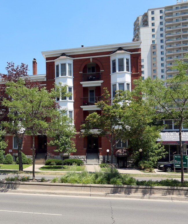 Plus de détails pour 440 Wellington St, London, ON - Bureau à louer