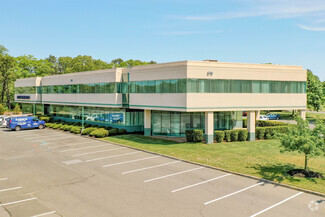 More details for 570 Expressway Dr S, Medford, NY - Office for Lease