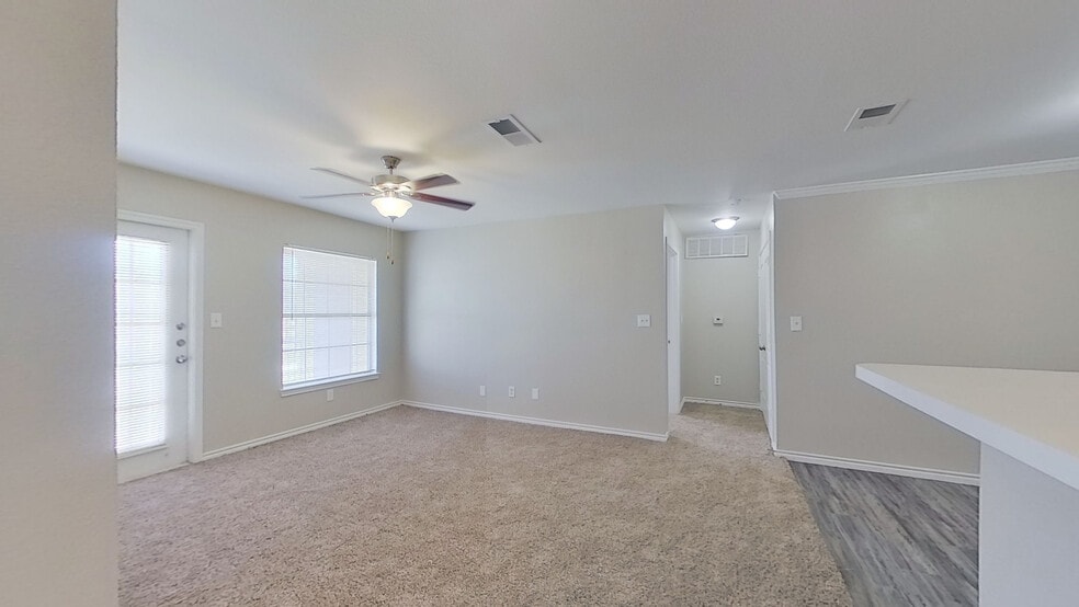 2502 Weber Dr, Lubbock, TX à vendre - Numérisation 3D de Matterport - Image 2 de 15