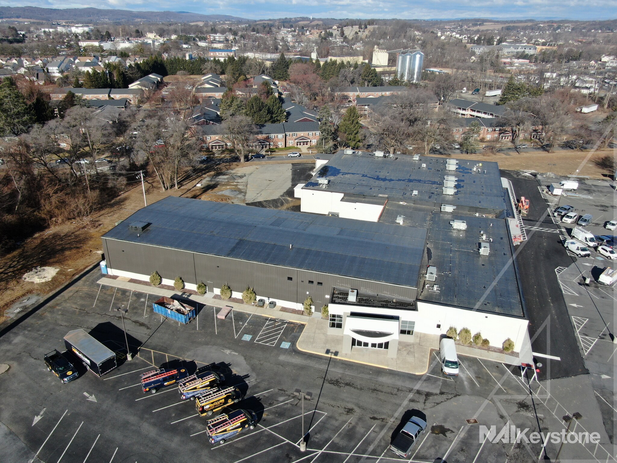 172 Shillington Rd, Sinking Spring, PA for lease Primary Photo- Image 1 of 31