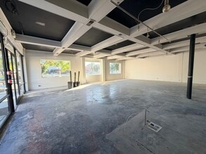 1253 Vine St, Los Angeles, CA à louer Photo intérieure- Image 2 de 7