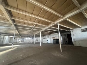 7130 NW 35th Ave, Miami, FL à louer Photo intérieure- Image 2 de 6