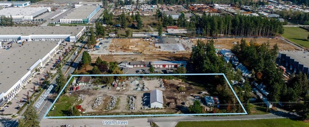 19044 32 Ave, Surrey, BC for sale - Primary Photo - Image 1 of 1