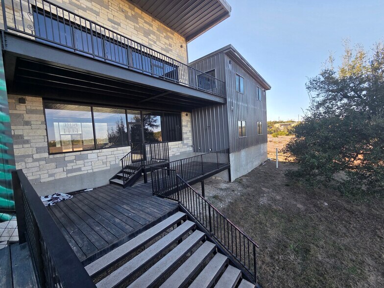 231 Frog Pond Ln, Dripping Springs, TX à vendre - Photo du bâtiment - Image 3 de 50