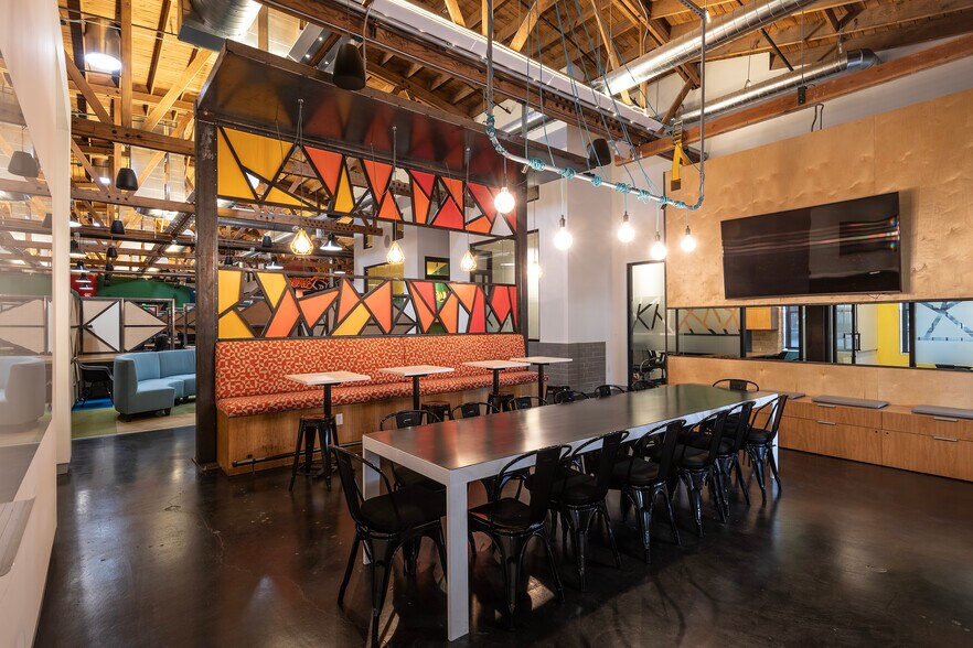 521 S 3rd St, Phoenix, AZ à louer - Photo intérieure - Image 2 de 6