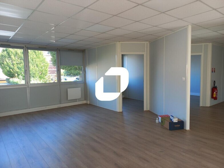 Office in Marcq-en-Baroeul for sale - Interior Photo - Image 3 of 8