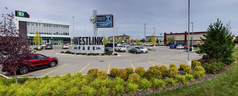 16904-16952 107th Ave NW, Edmonton, AB for lease - Building Photo - Image 2 of 6