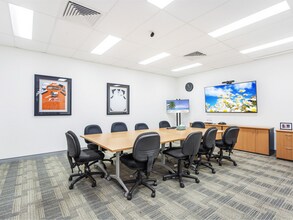 22H Powers Rd, Seven Hills for lease Interior Photo- Image 2 of 7