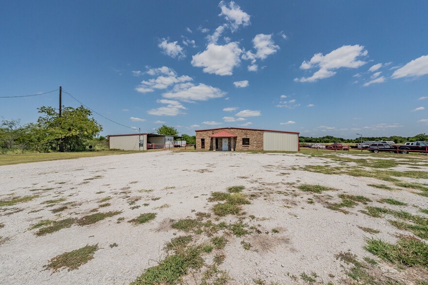 4444 FM 933, Whitney, TX for sale - Primary Photo - Image 1 of 53