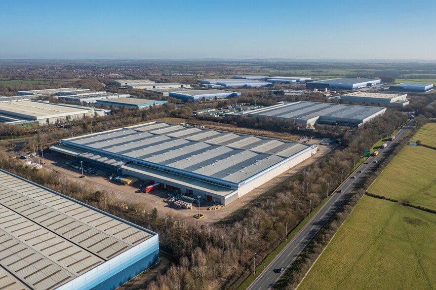 Hunter Blvd, Lutterworth for lease - Building Photo - Image 2 of 7