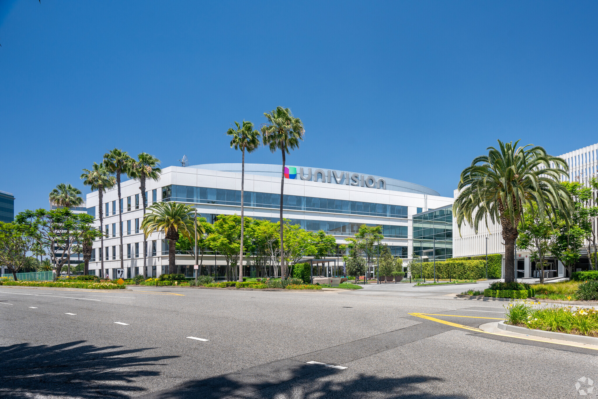 5999 Center Dr, Los Angeles, CA à vendre Photo principale- Image 1 de 1