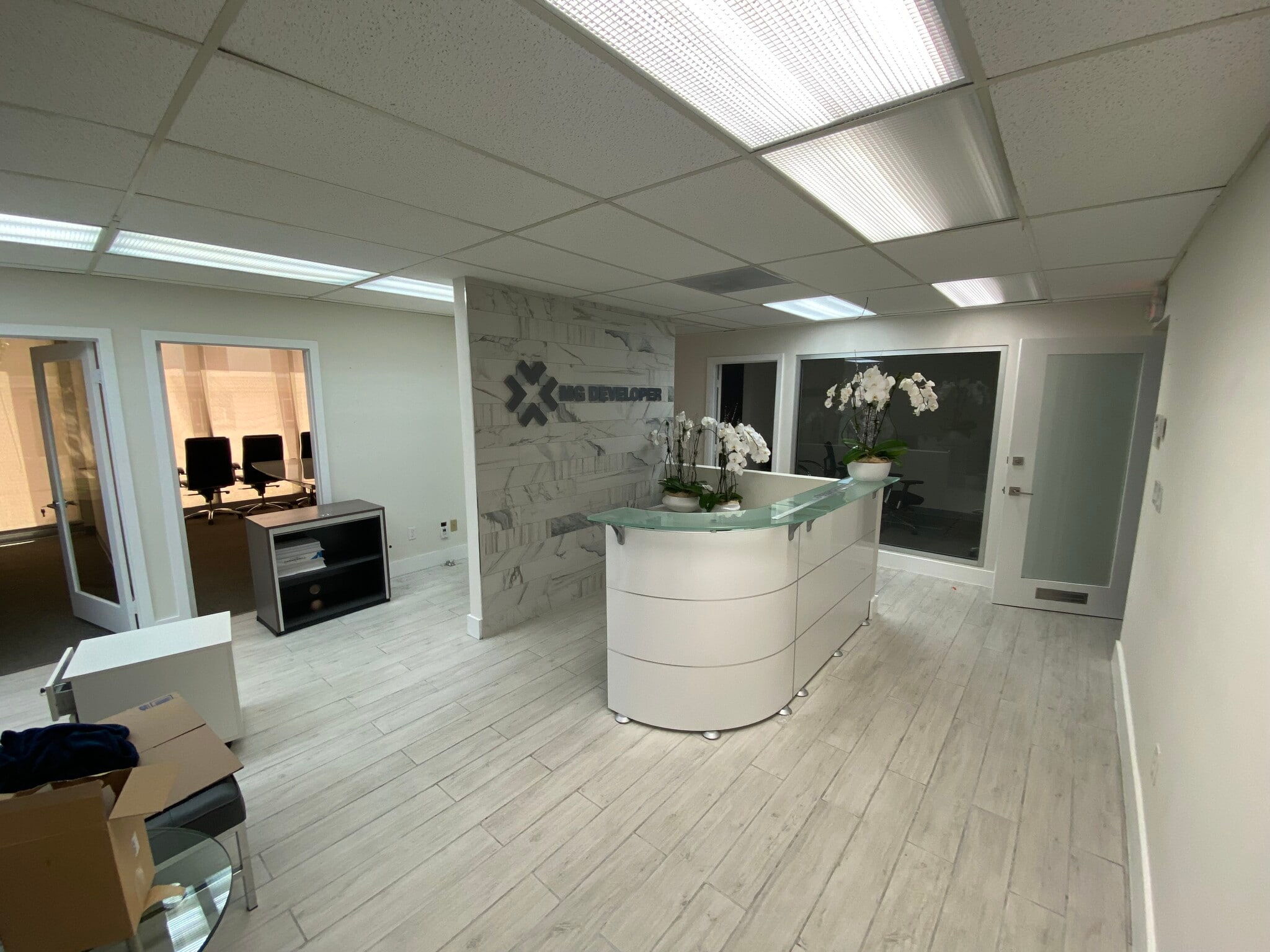 301 Almeria Ave, Coral Gables, FL for lease Interior Photo- Image 1 of 16