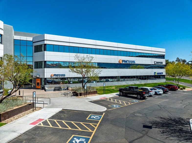 2850 E Camelback Rd, Phoenix, AZ for lease - Building Photo - Image 2 of 14