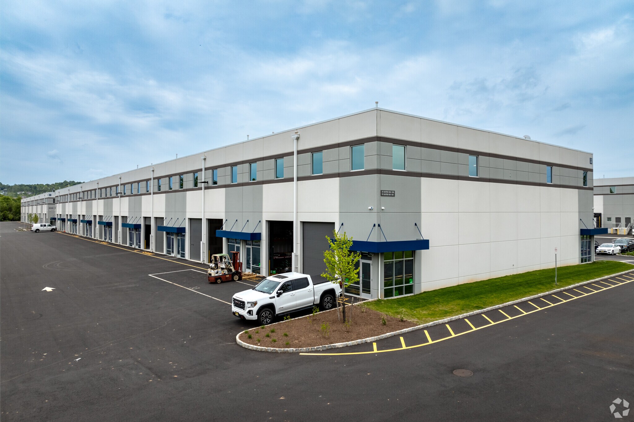 115 River Rd, Flemington, NJ for lease Primary Photo- Image 1 of 6