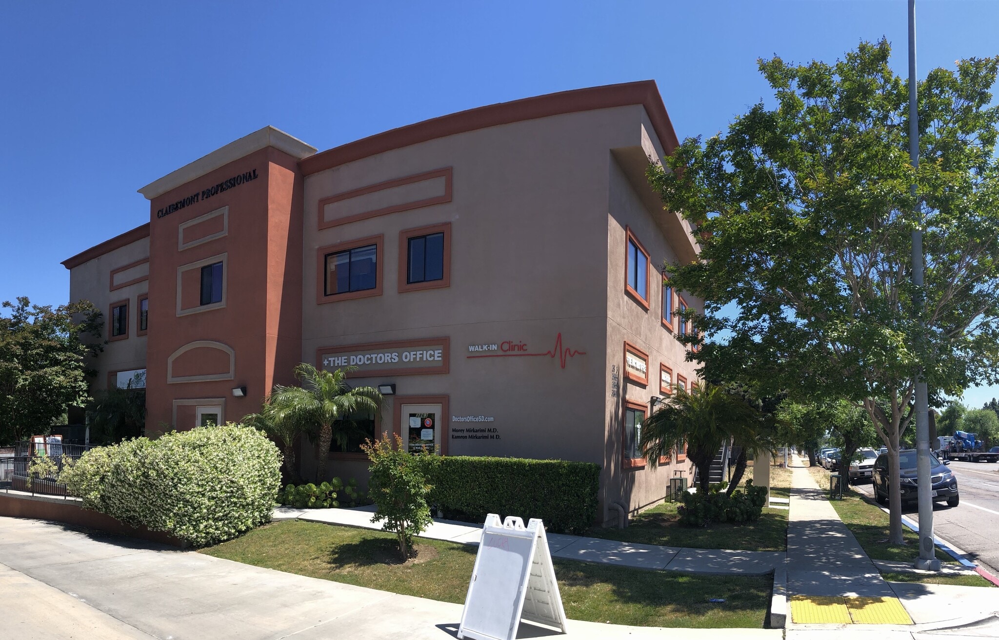 3863-3869 Clairemont Dr, San Diego, CA à louer Photo principale- Image 1 de 5