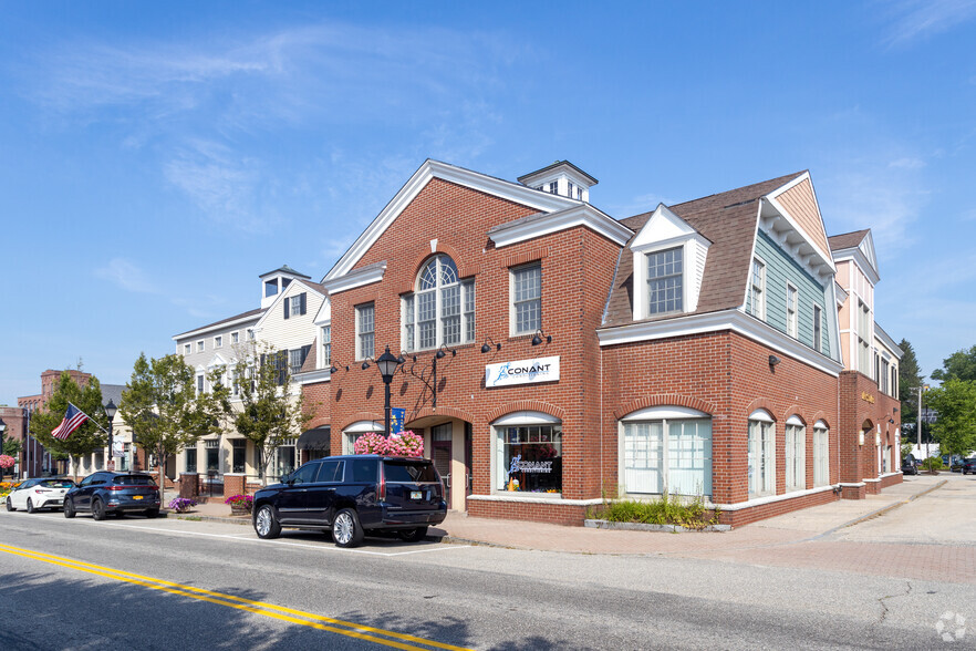 50-72 Main St, Kennebunk, ME à vendre - Photo du bâtiment - Image 1 de 1