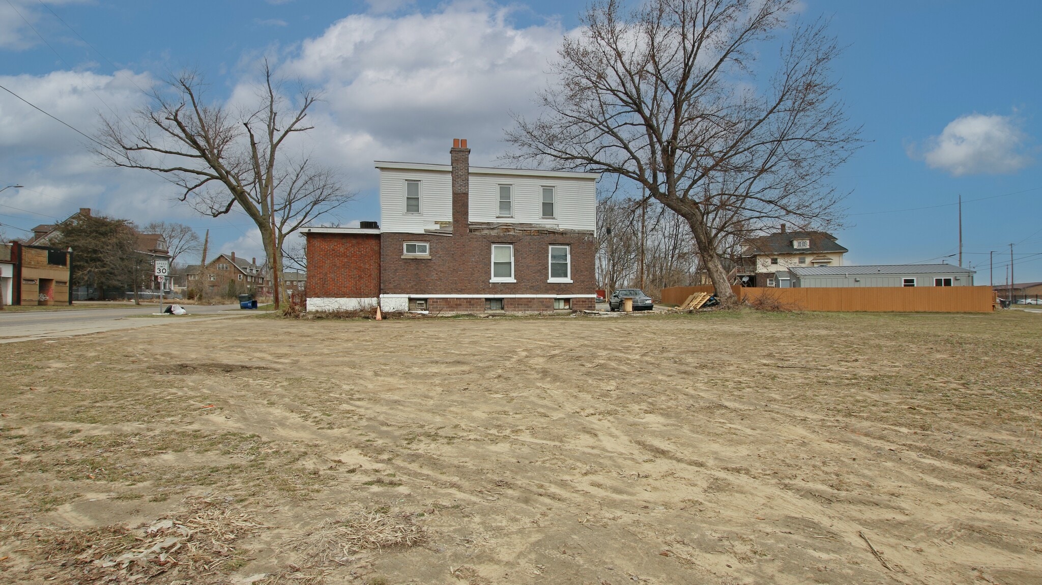 800 Martin Luther King Ave, Flint, MI à vendre Photo principale- Image 1 de 16
