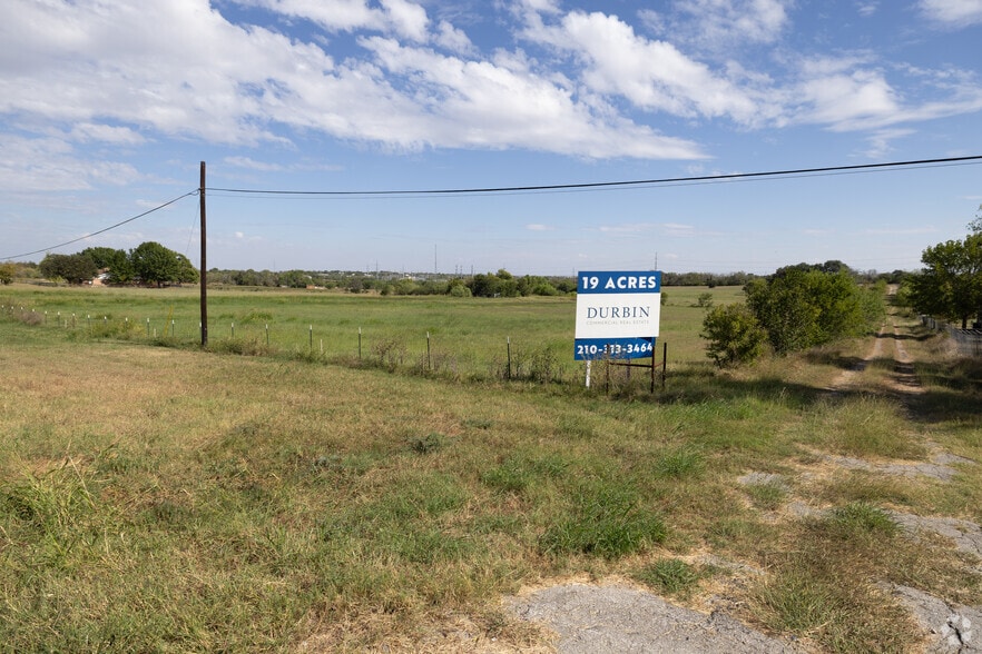 Fm 1103, Cibolo, TX à vendre - Photo principale - Image 1 de 2