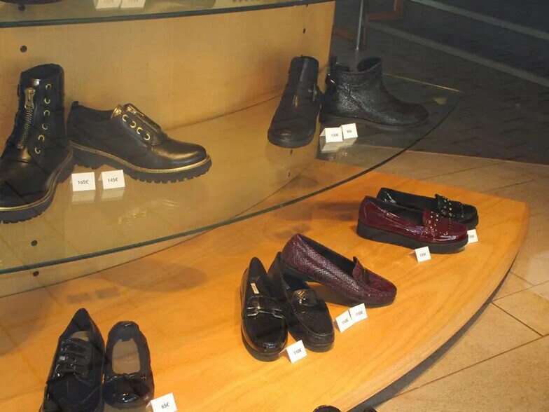 Retail in Haguenau for lease - Building Photo - Image 3 of 5