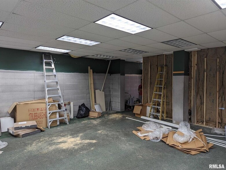 3218 W Harmon Hwy, Peoria, IL for lease - Interior Photo - Image 3 of 4